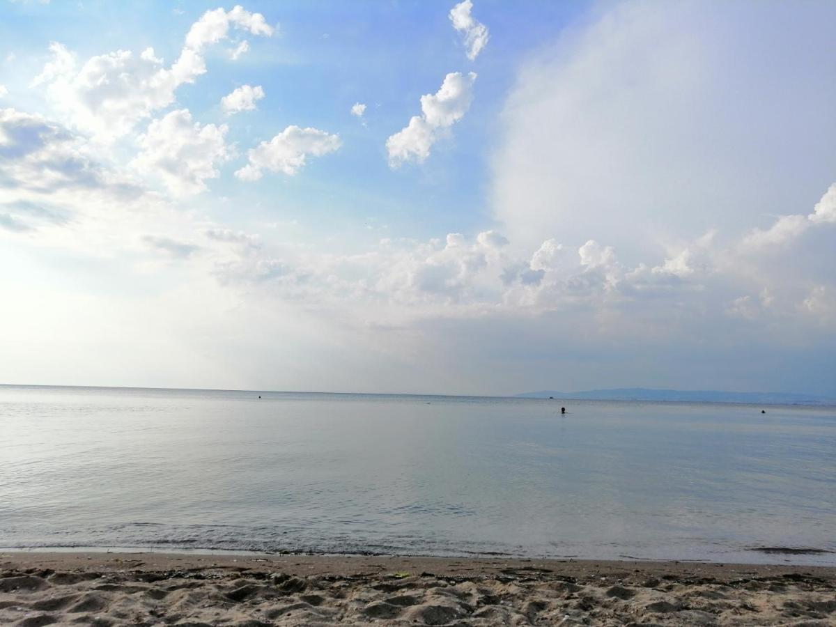 Perea Beach And Sea View Apartment Peraía Zewnętrze zdjęcie